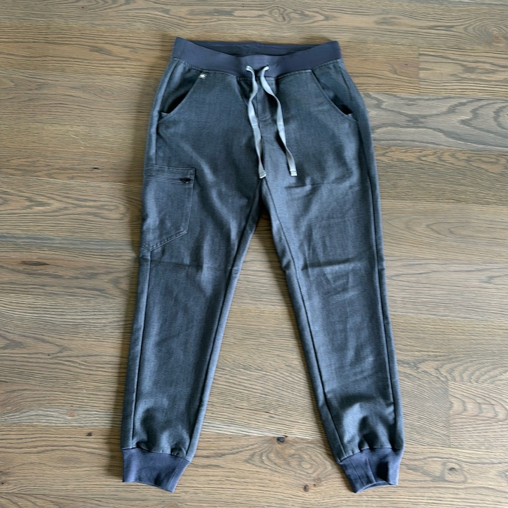 Figs jogger scrub pants